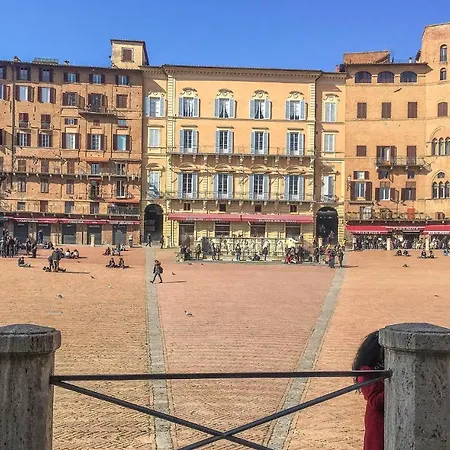 2 Bedroom Pet Friendly In Apartment Castelmuzio