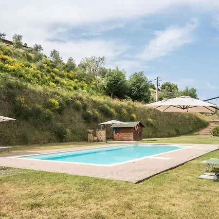 2 Bedroom Pet Friendly In Castelmuzio